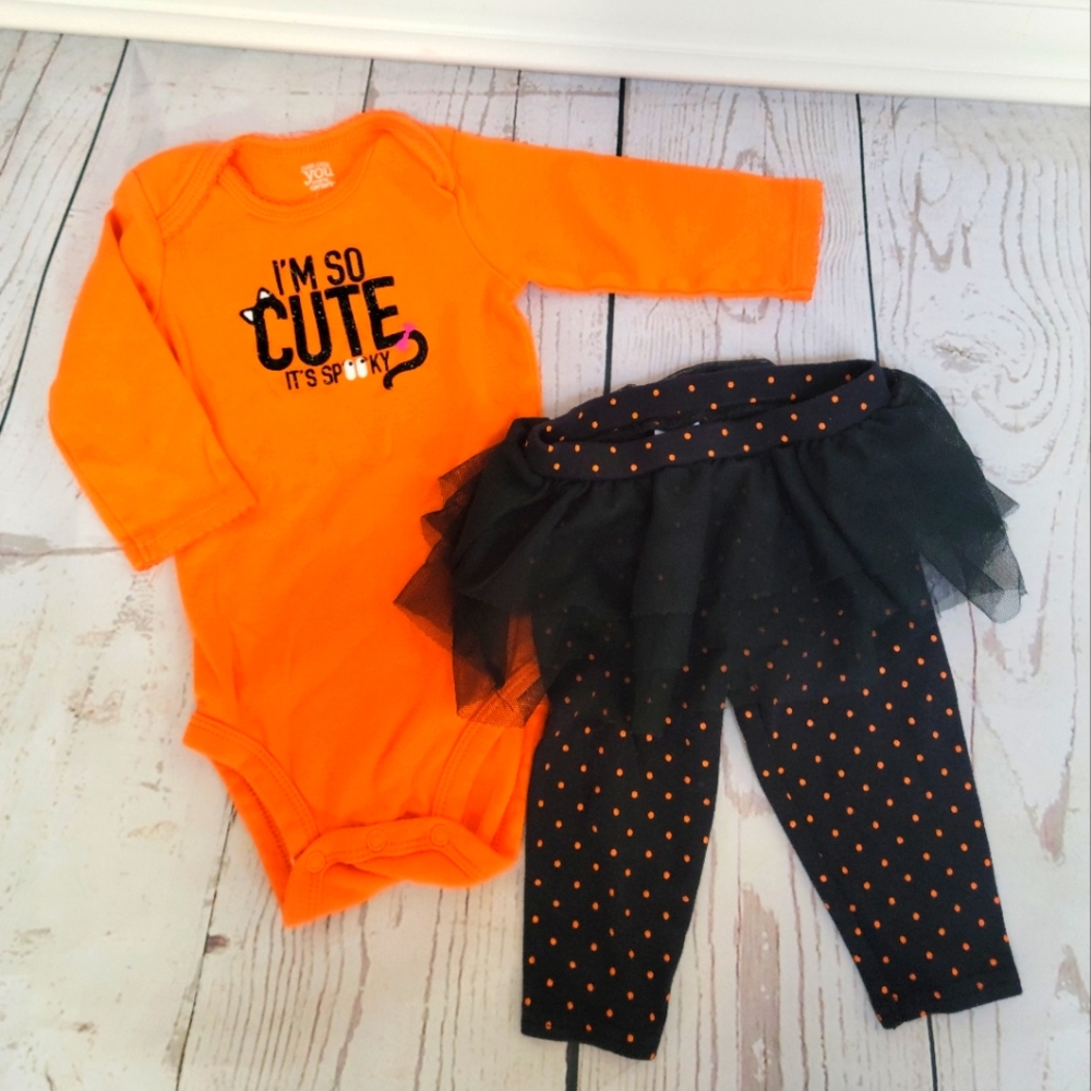 Carter's baby girl's 6 month 2 piece Halloween outfit